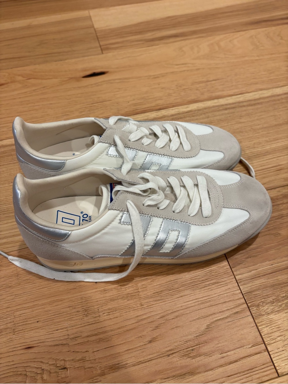 Back 70 Cloud Sneakers